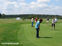 Fragment tzw. Akademii, profesjonalnego pola golfowego w mniejszym rozmiarze. Tu się zaczyna swoją przygodę z tym sportem