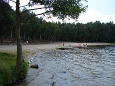 Plaża nad jeziorem Mierzyńskim