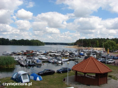 Jezioro Ślesińskie, południowa część z portem jachtowym